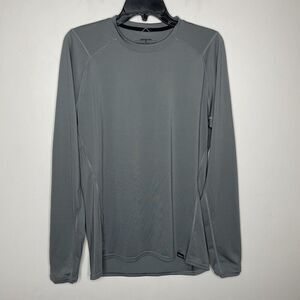 PATAGONIA Performance Top Men Medium Gray Long Sleeve Base Layer Stretch